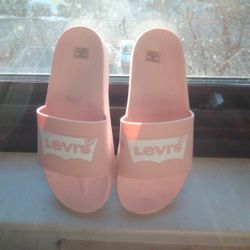 Levi Slippers 