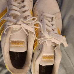 Adidas With Yellow 