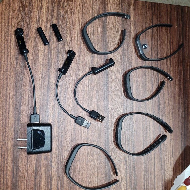 Fitbit Flex 2 with Chargers