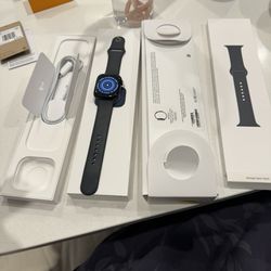 Apple Watch Seri 8 45 Mm