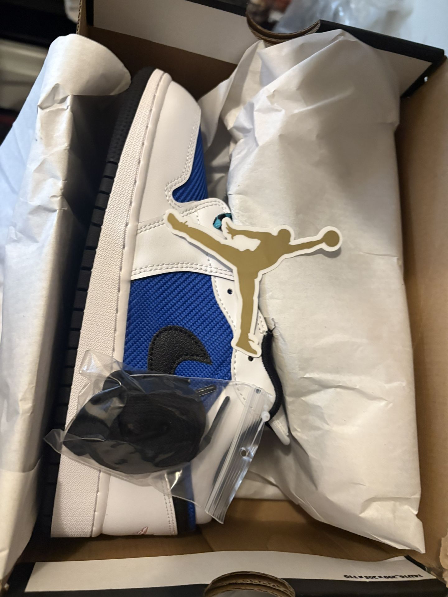 Brand New Jordan 1 Low New Size 6y