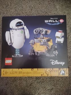 Walle 811 pieces Lego set