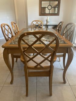 Dining Room Set For 6