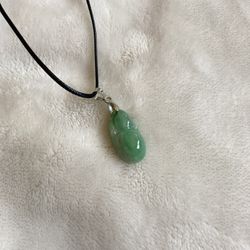 Grade A Natural Jadeite Pendant Necklace 