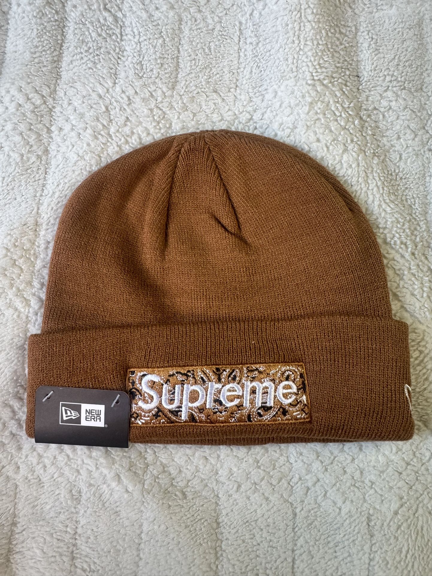 supreme beanie c new era