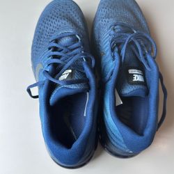8.5M - Nike Air Max 2017