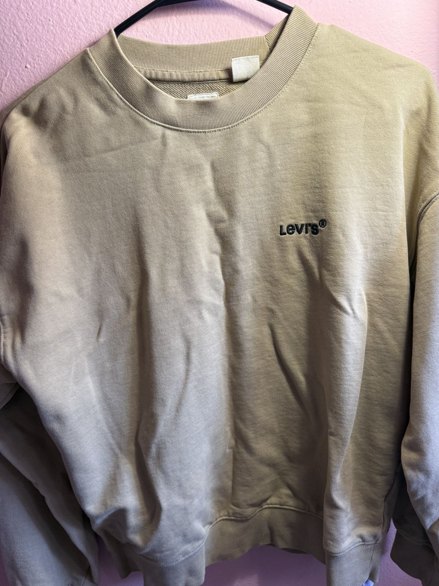 Levi’s Crew Neck