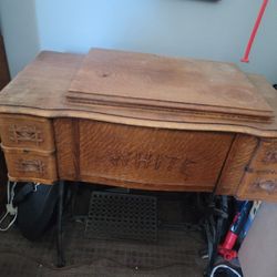 Antique "WHITE"  sewing Machine  
