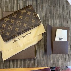 Louis Vuitton Columbus Wallet