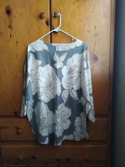 Women's Sweatshirt Size 2x