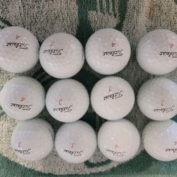 Titleist ProV1 Refurbished Golf Balls 12 mint