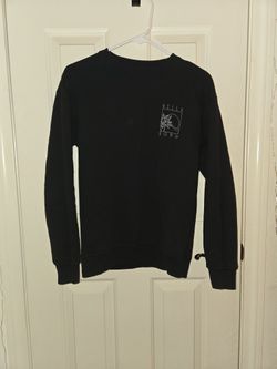 Billabong Women's Sweater. Size Small. Color Black