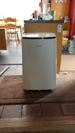 Portable AC Honey Well