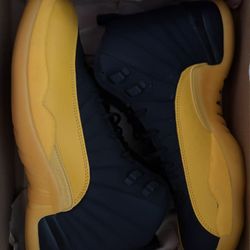 Jordan 12 University Gold