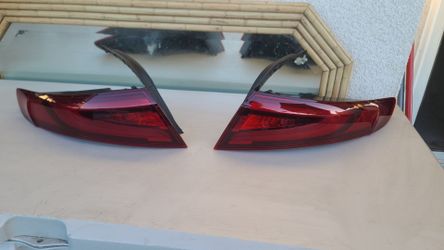 2016 - 2022 ALFA ROMEO GULIA  LEFT / RIGHT  REAR TAILAMP TAIL LAMP LIGHT  USED OEM GENUINE.  DD1