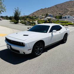 2015 Dodge Challenger V6 
