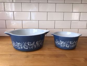 Vintage Colonial Mist Pyrex Set