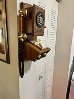 Thomas Vintage Decorative wall phone