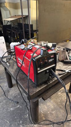 Lincoln Electric MiG welder 140c
