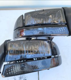97-04 Dodge Dakota Durango Headlights Luces Calaveras Micas Faros Faroles Headlamps Focos