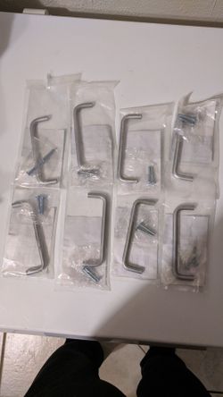 Door cabinet handles