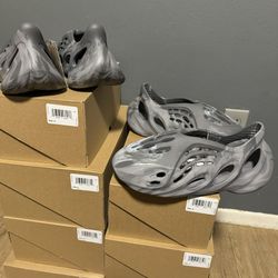 Adidas Yeezy Foam Runner MX Granite 