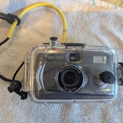 Dive camera with case