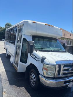 2009 Ford E-450