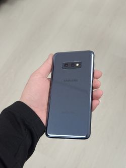 Galaxy S10e 5.8" (Unlocked) 256GB Fair Black