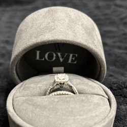 Vera Wang Engagement Ring Set, Size 6 1/2 