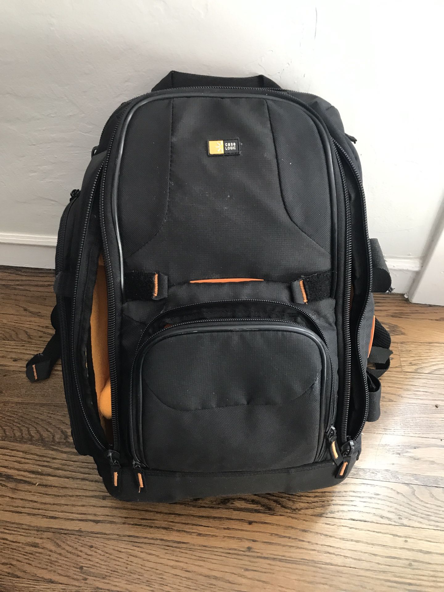 Case Logic SLRC-206 camera bag