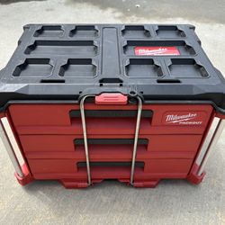 Milwaukee 3 Drawer compartment Storage PackOut 