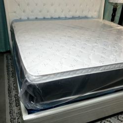 NEW KING PILLOW TOP MATTRESS 👉 Check The Description