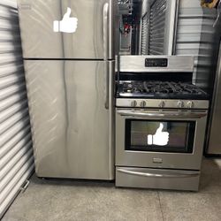 FRIGIDAIRE SET GAS STOVE TOP FREEZER FRIDGE