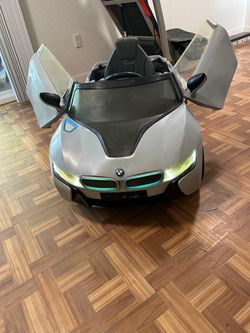 Kids Ride-On Car BMW i8