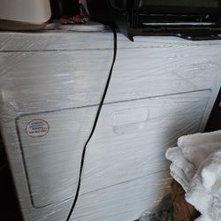 Whirlpool Large Capacity Dryer