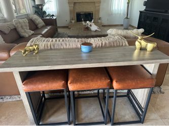 Table with seats