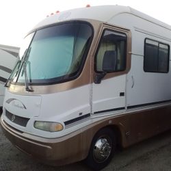 1999 Holiday Rambler Vacationer