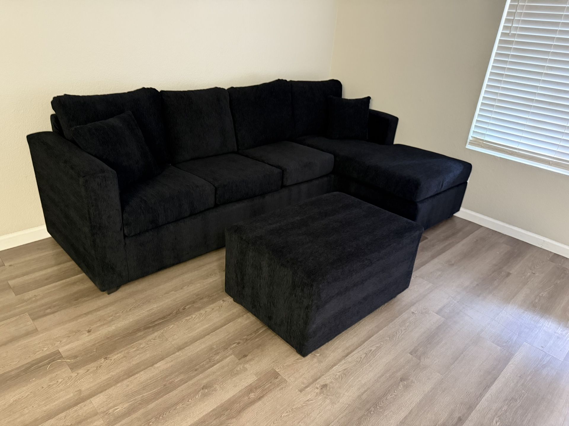 Brand New Black Sectionals With Free Ottoman