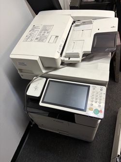 Canon imageRUNNER ADVANCE 4535i - Parts Only