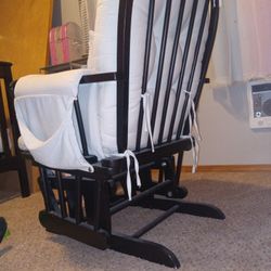 Beutiful Nursery Rocking Chair