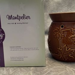 Retired Scentsy Montpelier Full Size Warmer - Fall, Autumn, Maple Leaves NIB 