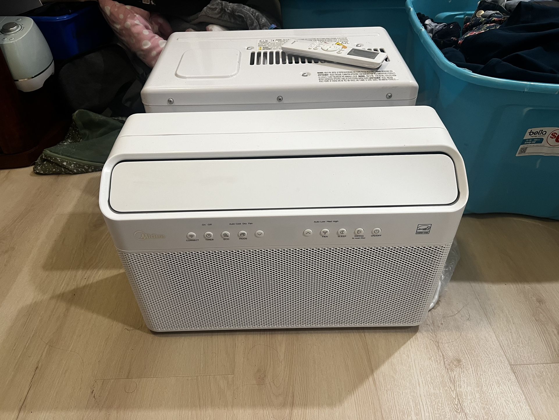 Midea U-shaped AC