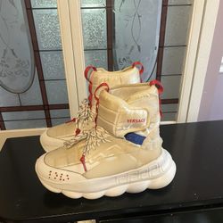 Men Size 8 Designer Winter Boots 100$