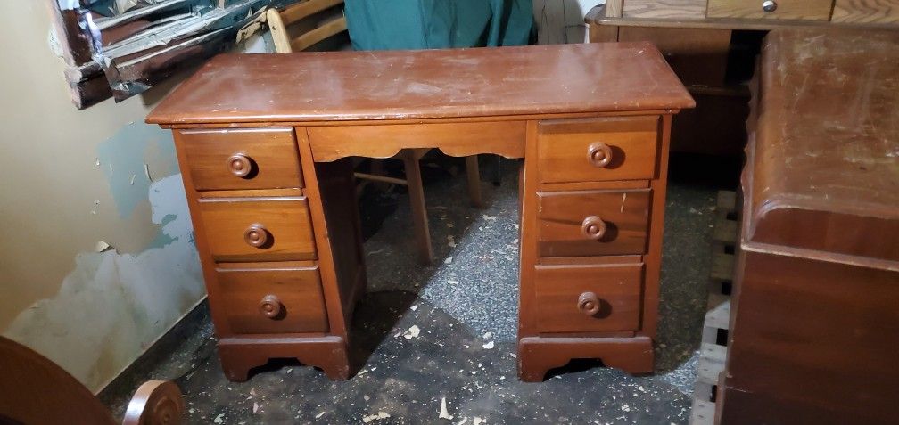Desk