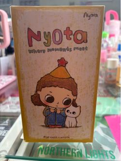 Pop mart nyota where moments meet plush pendant