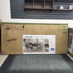 Thomasville Anacortes 7 Piece Dining Set