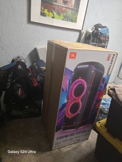 JBL 1100 WATT PARTY BOX