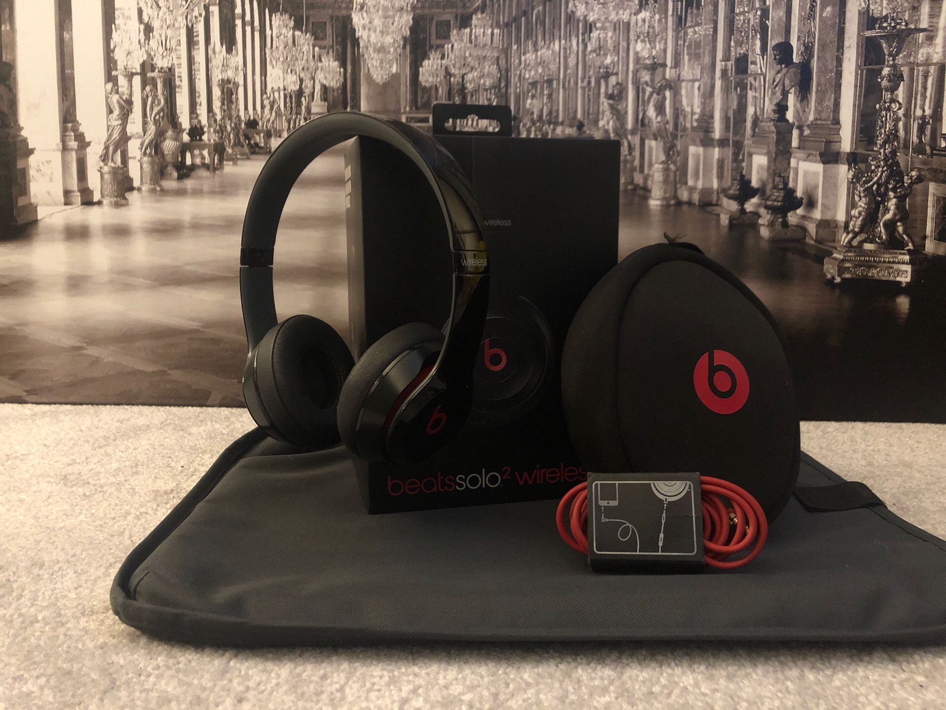 Beats Solo 2 Wireless (Used) - Black & Red