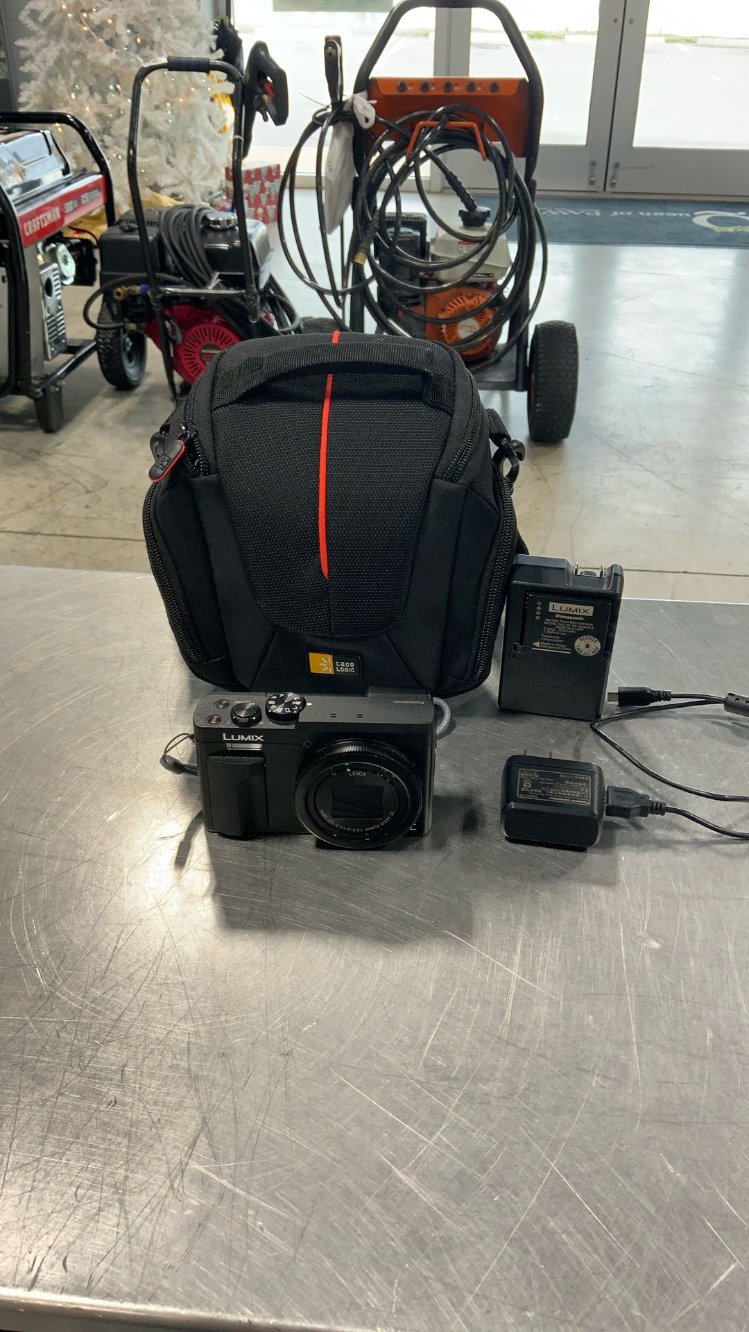 Panasonic DC-ZS70 Camera